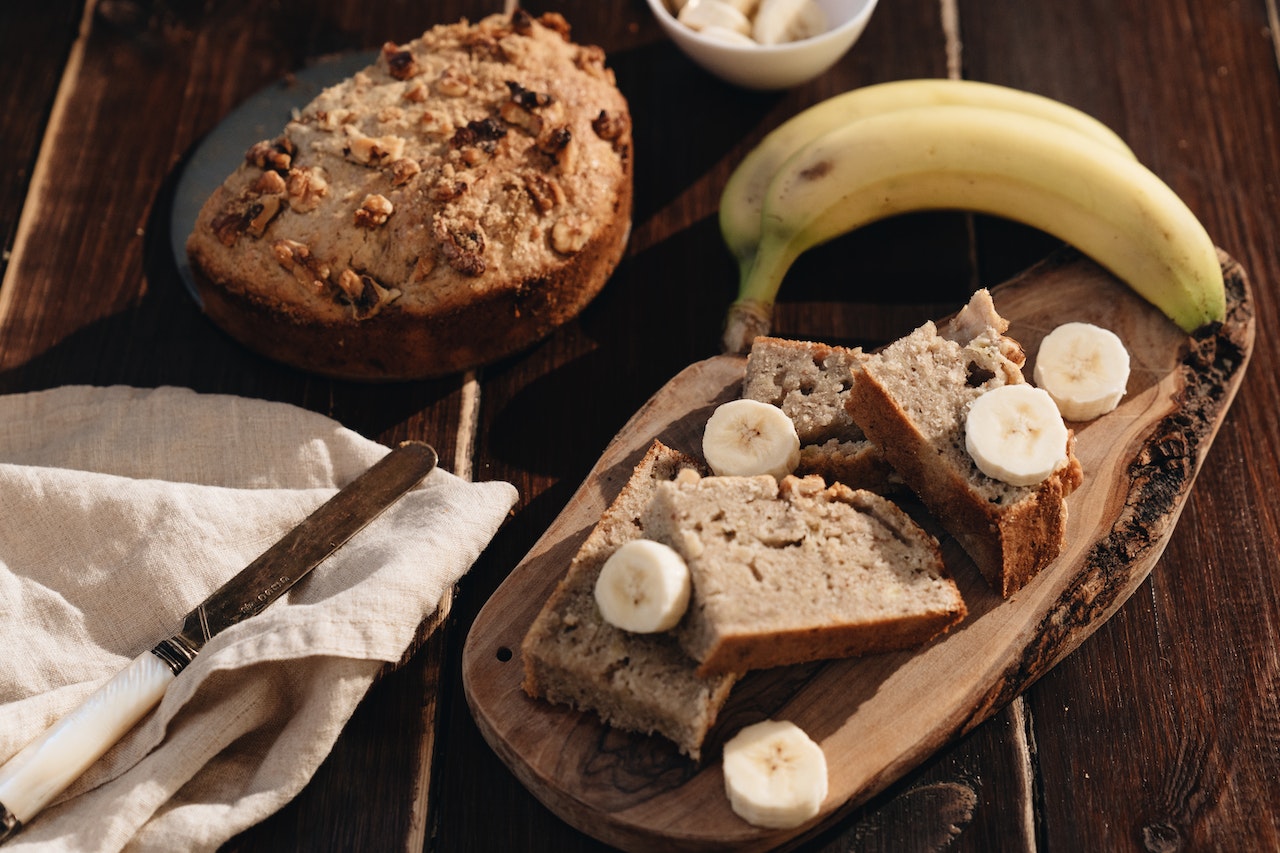 5-tips-on-how-to-make-perfect-banana-bread-image-cover-1